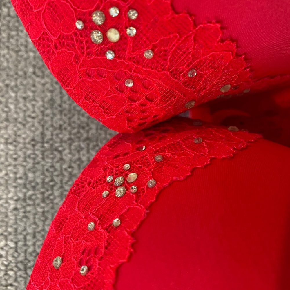 Victoria’s Secret Bra